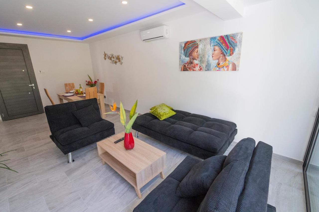 Kato Paphos 1Br Near Paphos Harbour/Beach/Sea エクステリア 写真