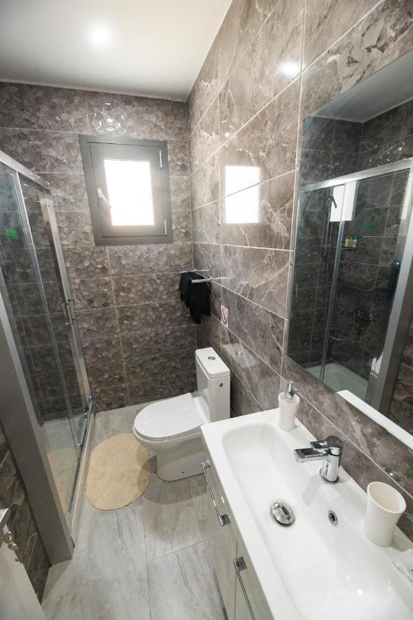 Kato Paphos 1Br Near Paphos Harbour/Beach/Sea エクステリア 写真